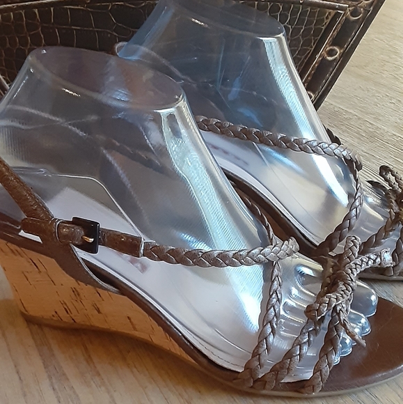 ♥️ PRADA - Picture 2 of 6